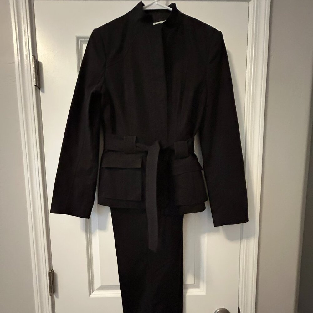 Calvin Klein Women’s 2-Piece Black Belted Pantsuit – Size 6